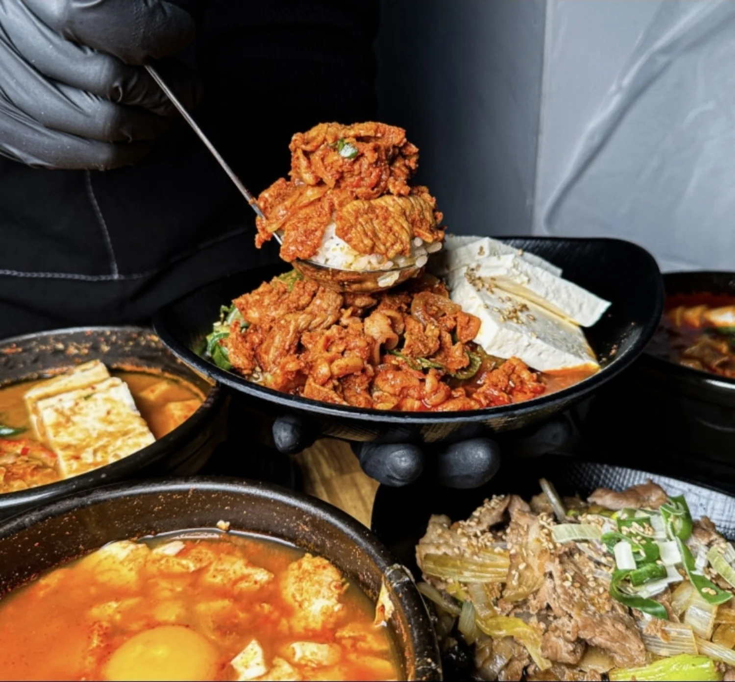 제육 한 숟갈